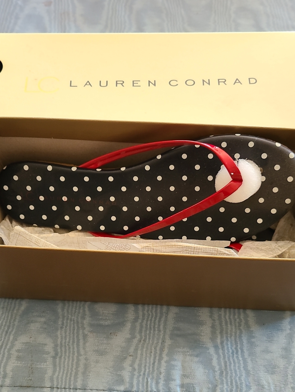 LC Lauren Conrad Black Polka Dot Sandals with Red Straps